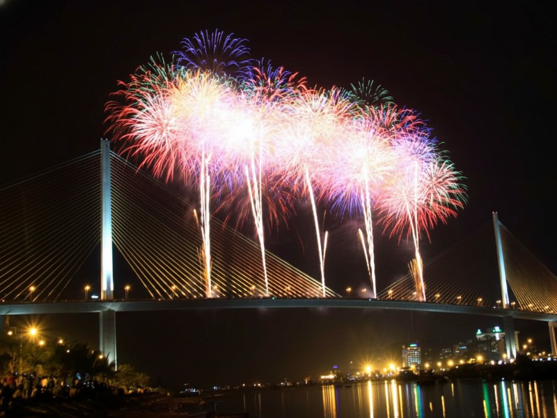 lich-ban-phao-hoa-bai-chay-quang-ninh (4)